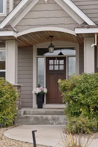 $844,900 | 2559 Woods Drive, Victoria, MN 55386