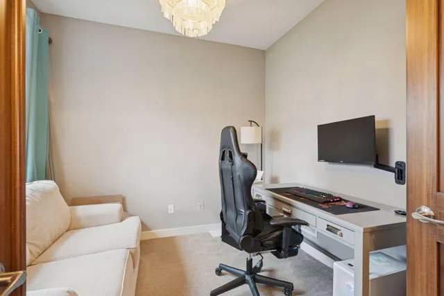 $844,900 | 2559 Woods Drive, Victoria, MN 55386