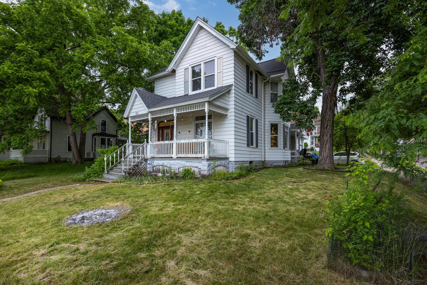 133 10th Street Baraboo, WI 53913 - Photo 2 of 33