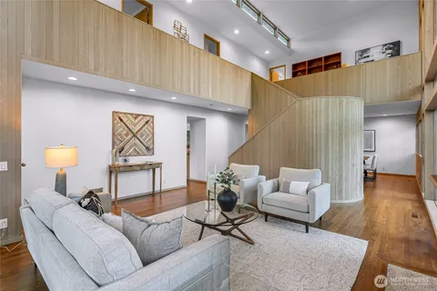 $1,798,000 | 2261 West Lake Sammamish Parkway Southeast, Bellevue, WA 98008