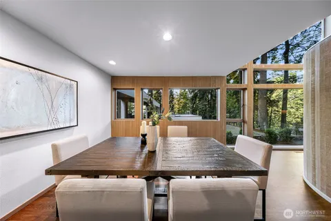 $1,798,000 | 2261 West Lake Sammamish Parkway Southeast, Bellevue, WA 98008