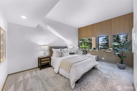 $1,798,000 | 2261 West Lake Sammamish Parkway Southeast, Bellevue, WA 98008