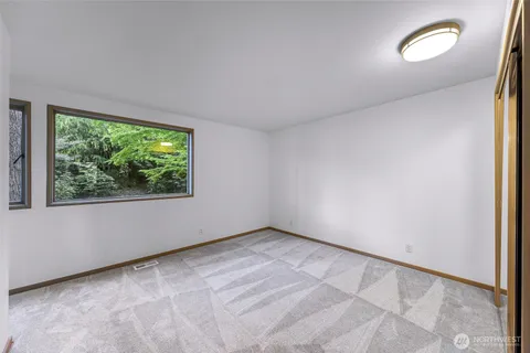 $1,798,000 | 2261 West Lake Sammamish Parkway Southeast, Bellevue, WA 98008