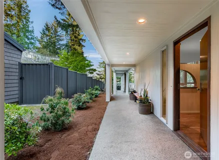$1,798,000 | 2261 West Lake Sammamish Parkway Southeast, Bellevue, WA 98008