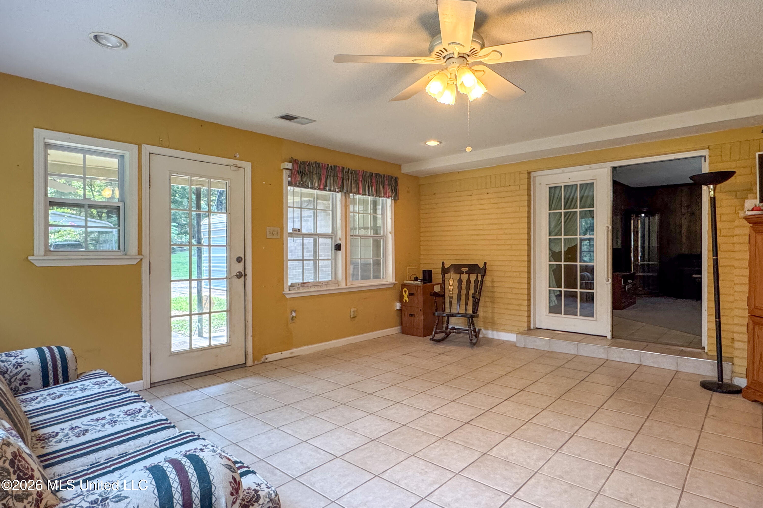 141 Oakdale Road Coldwater, MS 38618 - Photo 17 of 47 141 Oakdale Rd, Coldwater, MS-17