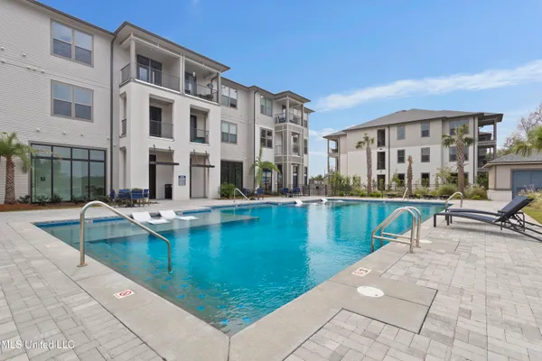 $254,500 | 2501 Bienville Boulevard, Unit 531, Ocean Springs, MS 39564