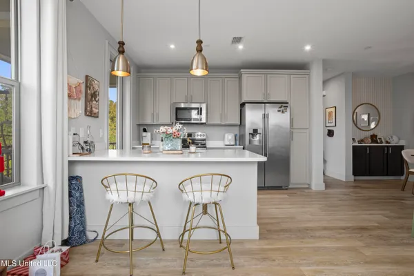 $254,500 | 2501 Bienville Boulevard, Unit 531, Ocean Springs, MS 39564