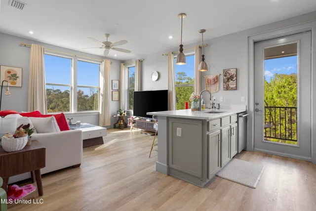 $262,462 | 2501 Bienville Boulevard, Unit 531, Ocean Springs, MS 39564