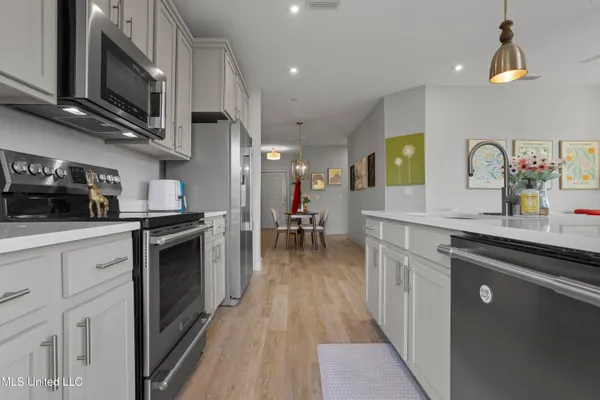 $254,500 | 2501 Bienville Boulevard, Unit 531, Ocean Springs, MS 39564