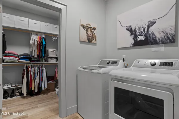 $254,500 | 2501 Bienville Boulevard, Unit 531, Ocean Springs, MS 39564