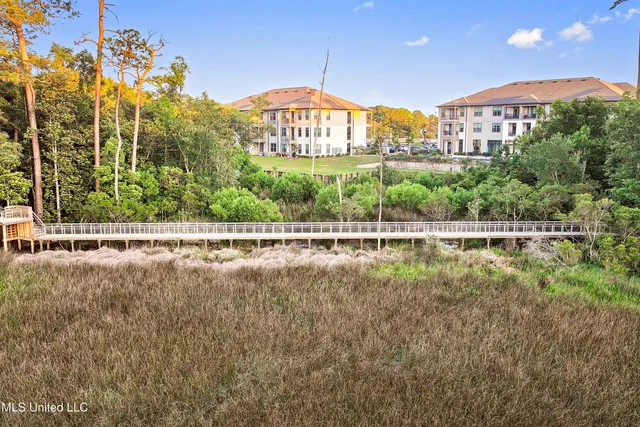 $262,462 | 2501 Bienville Boulevard, Unit 531, Ocean Springs, MS 39564