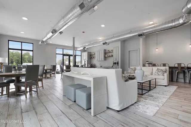 $262,462 | 2501 Bienville Boulevard, Unit 531, Ocean Springs, MS 39564