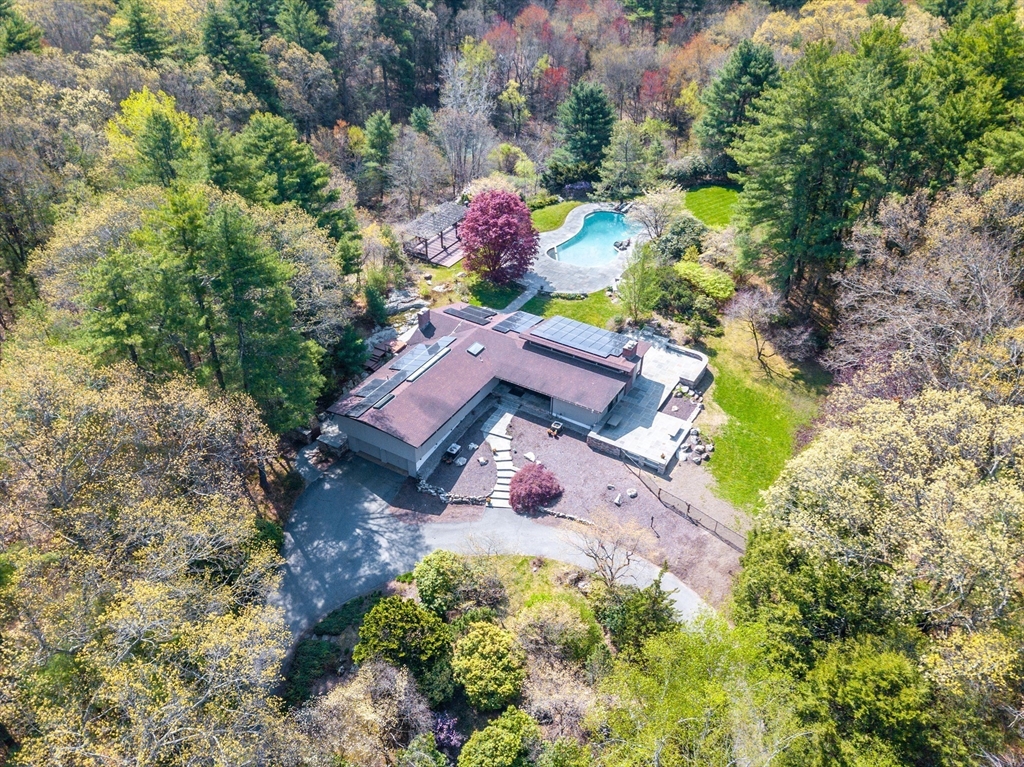 53 Stonehedge Road Lincoln, MA 01773 - Photo 42 of 42 Gallery Image 42