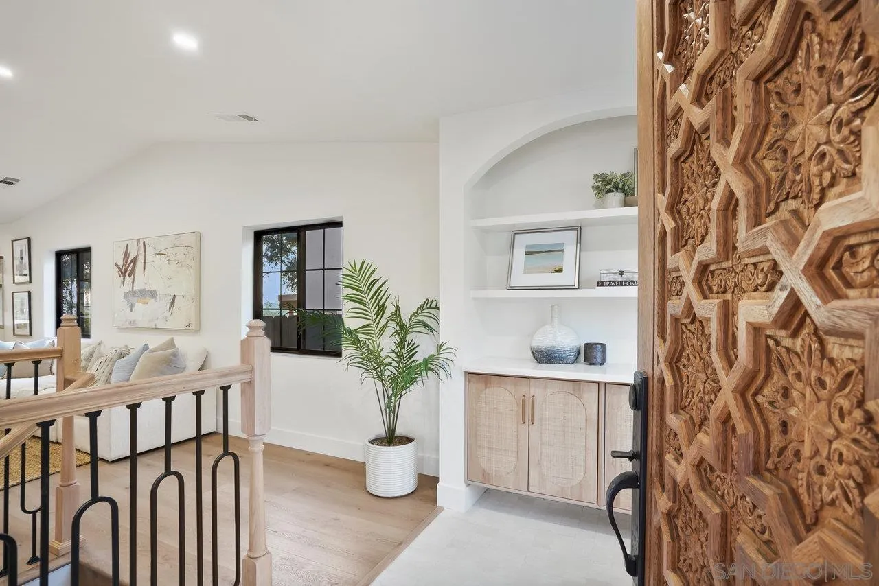 8843 Mariposa Street La Mesa, CA 91941 - Photo 5 of 60