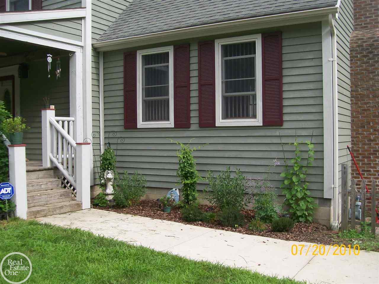 7936 Sparling Road Goodells, MI 48027 - Photo 2 of 38 31290851-1.JPG