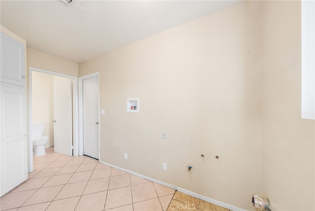 37310 Populus Avenue Palmdale, CA 93552 - Photo 13 of 28 a view of an empty room