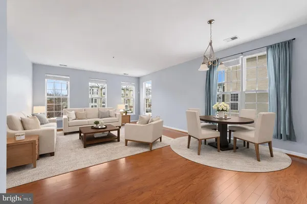 $449,000 | 15522 John Diskin Circle, Woodbridge, VA 22191