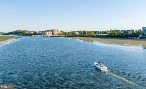 $445,000 | 15522 John Diskin Circle, Woodbridge, VA 22191