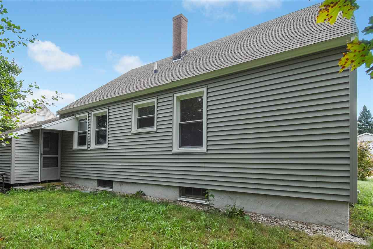 107 Washington Street Rochester, NH 03867 - Photo 4 of 17