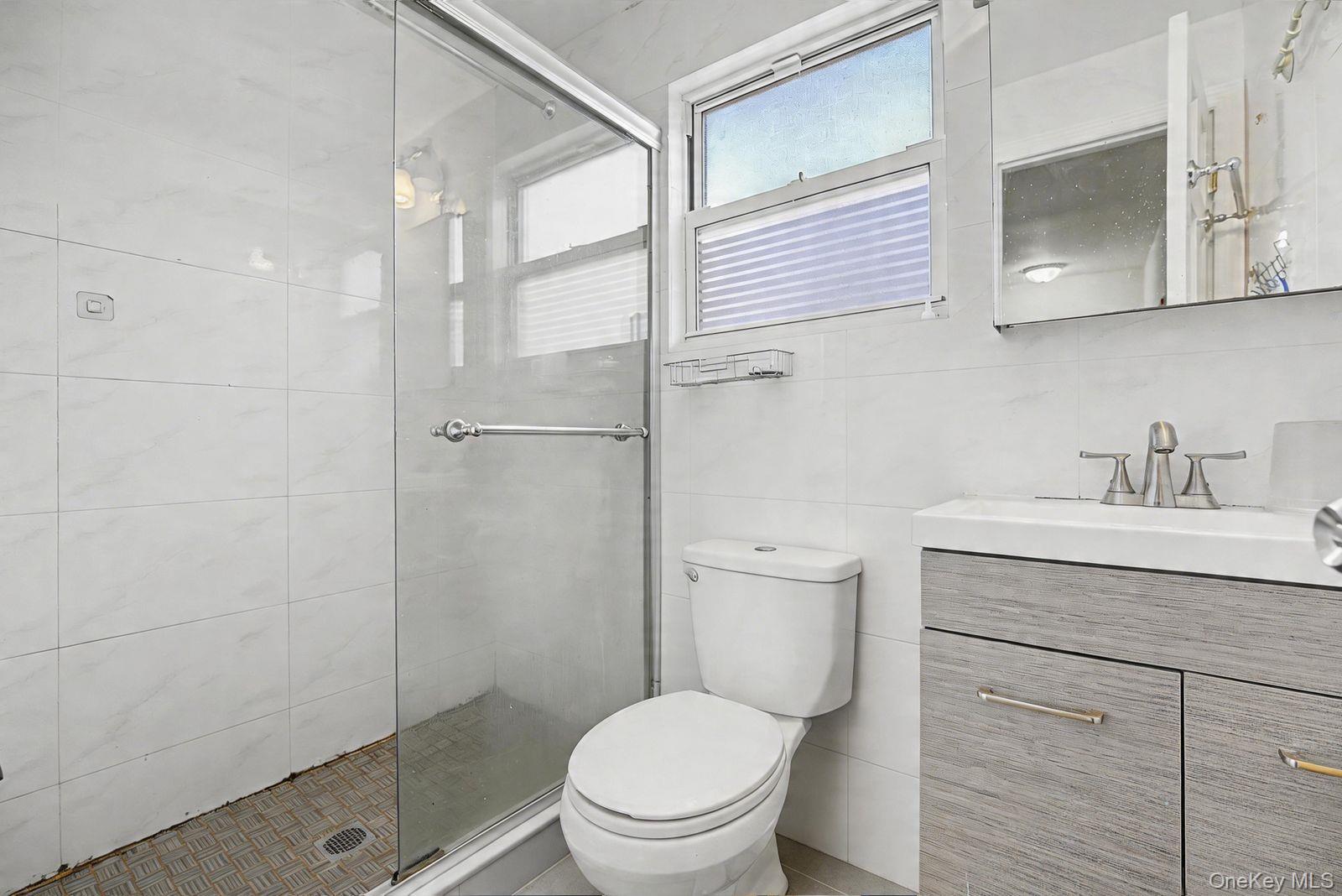 150-01 Reeves Avenue Queens, NY 11367 - Photo 7 of 29