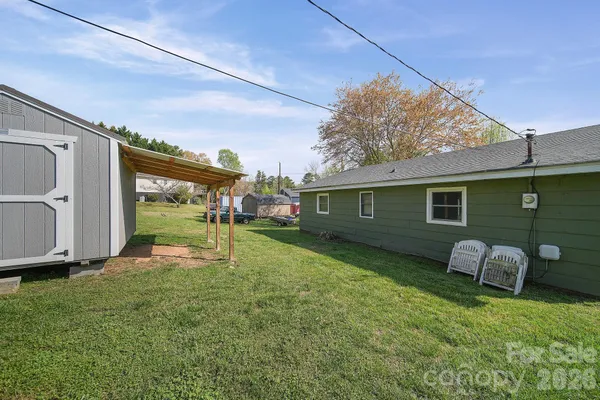 $200,000 | 197 Vineyard Road, Norwood, NC 28128