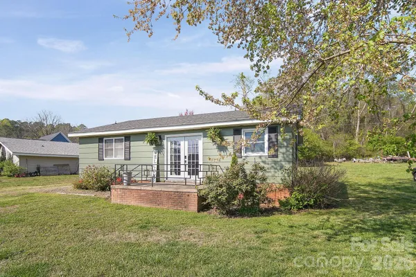 $200,000 | 197 Vineyard Road, Norwood, NC 28128