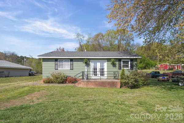 $200,000 | 197 Vineyard Road, Norwood, NC 28128