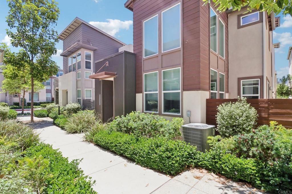 2035 Element Way Chula Vista, CA 91915 - Photo 5 of 55