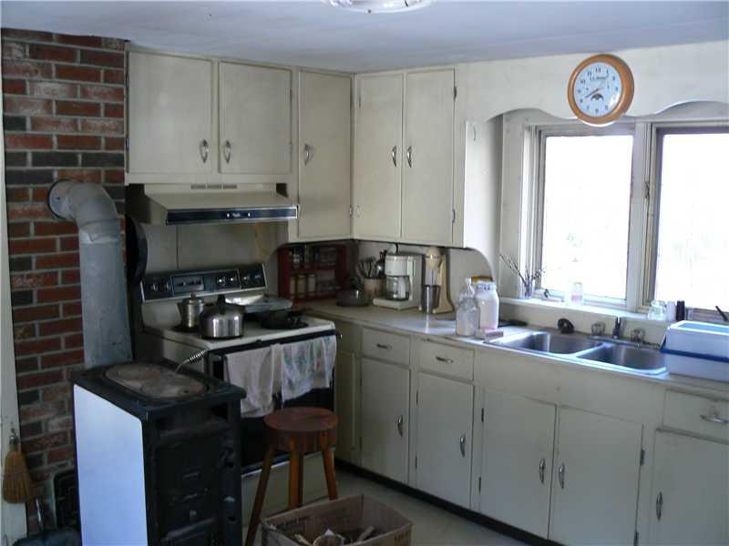 499 Dirigo Road China, ME 04358 - Photo 3 of 23 Kitchen.