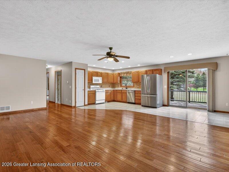 1160 North State Road Belding, MI 48809 - Photo 15 of 77 15-1160-N-State-Rd-Belding-Windowstill