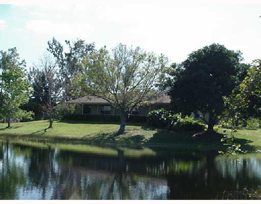 16234 Robin Way Jupiter, FL 33478 - Photo 1 of 13 Primary Photo