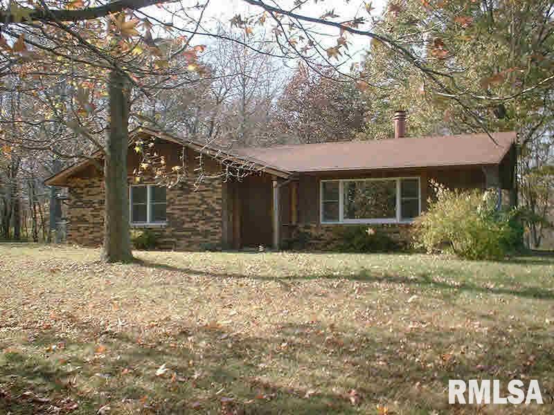263 Russell Road De Soto, IL 62924 - Photo 1 of 14