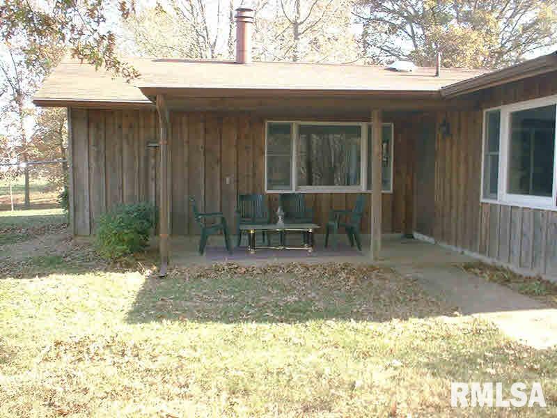 263 Russell Road De Soto, IL 62924 - Photo 5 of 14