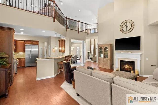 $910,000 | 12 Hardwick Drive, Kendall Park, NJ 08824