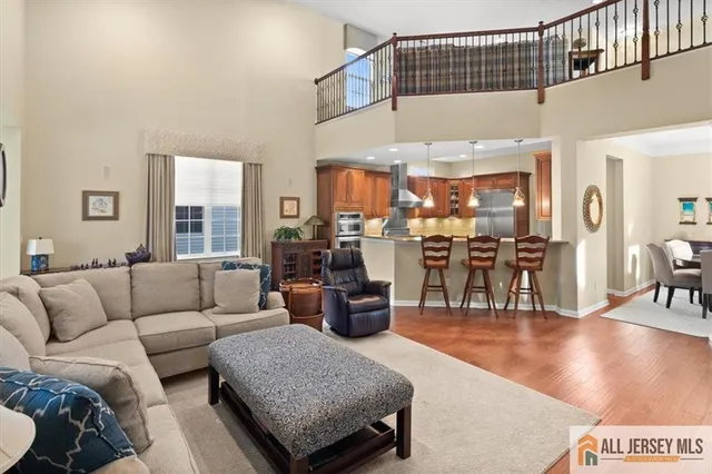 $910,000 | 12 Hardwick Drive, Kendall Park, NJ 08824