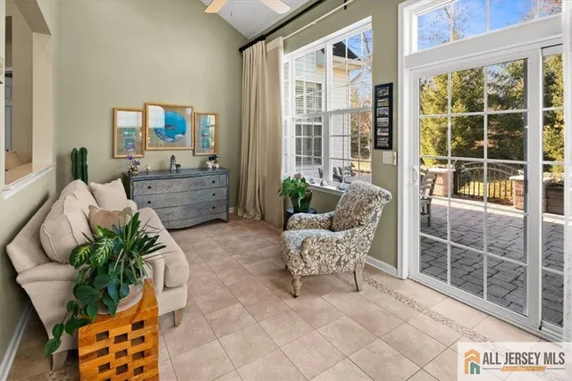 $910,000 | 12 Hardwick Drive, Kendall Park, NJ 08824