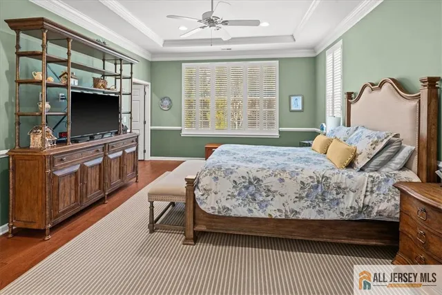 $910,000 | 12 Hardwick Drive, Kendall Park, NJ 08824