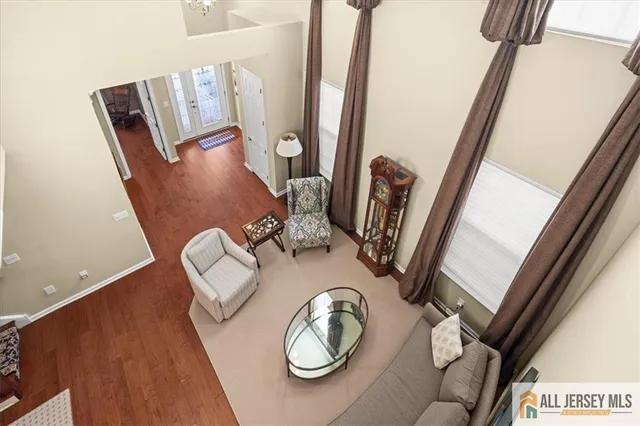 $910,000 | 12 Hardwick Drive, Kendall Park, NJ 08824