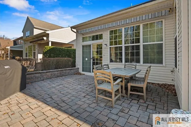 $910,000 | 12 Hardwick Drive, Kendall Park, NJ 08824