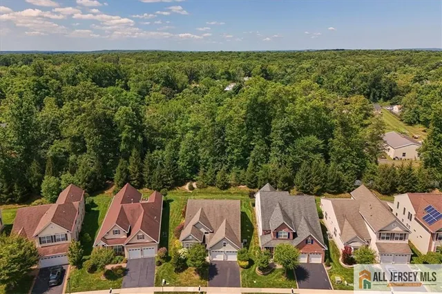 $910,000 | 12 Hardwick Drive, Kendall Park, NJ 08824