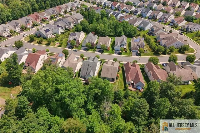 $910,000 | 12 Hardwick Drive, Kendall Park, NJ 08824