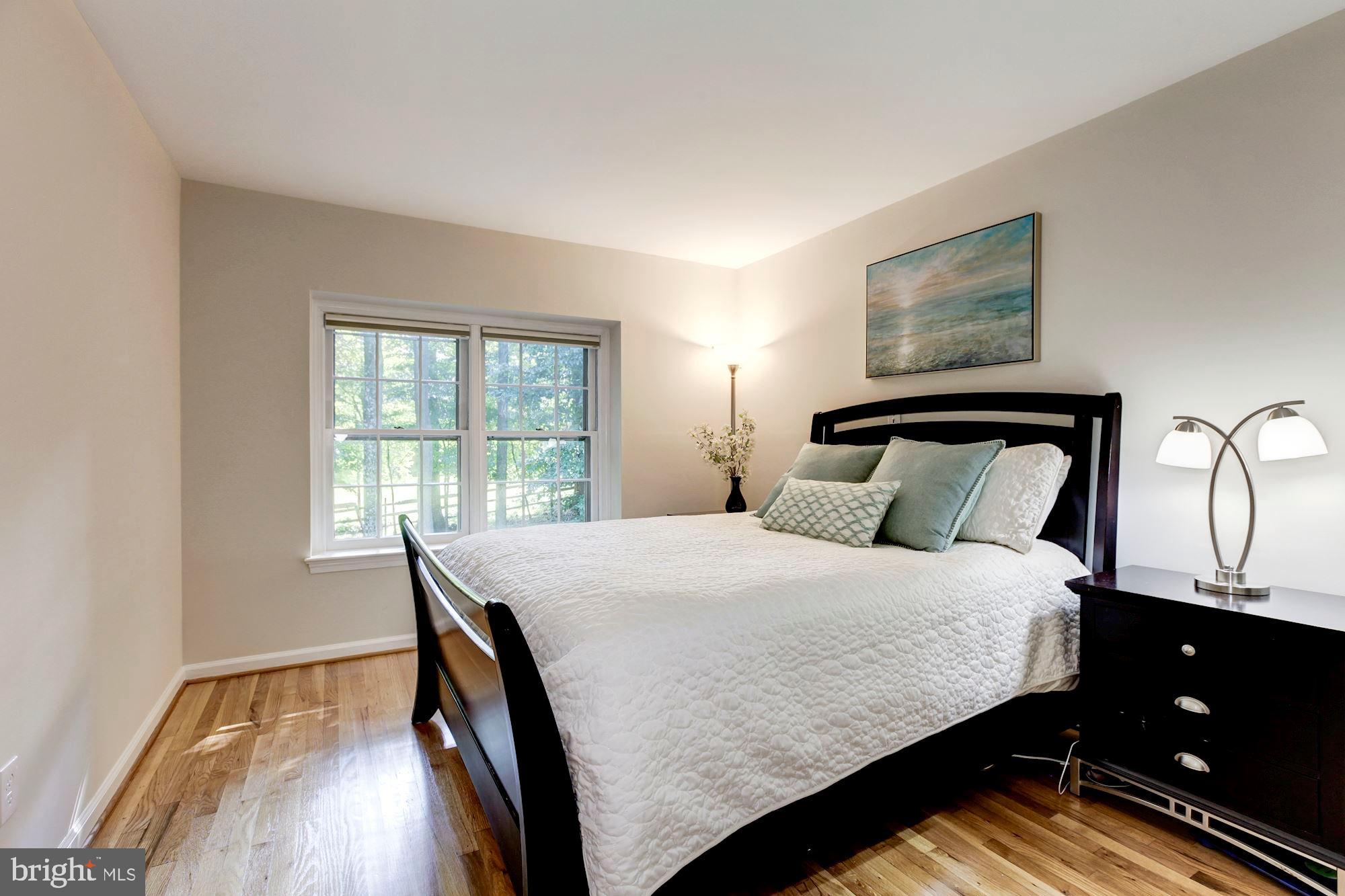 11817 Hunting Ridge Court Potomac, MD 20854 - Photo 24 of 31 Upper Level - Bedroom #3