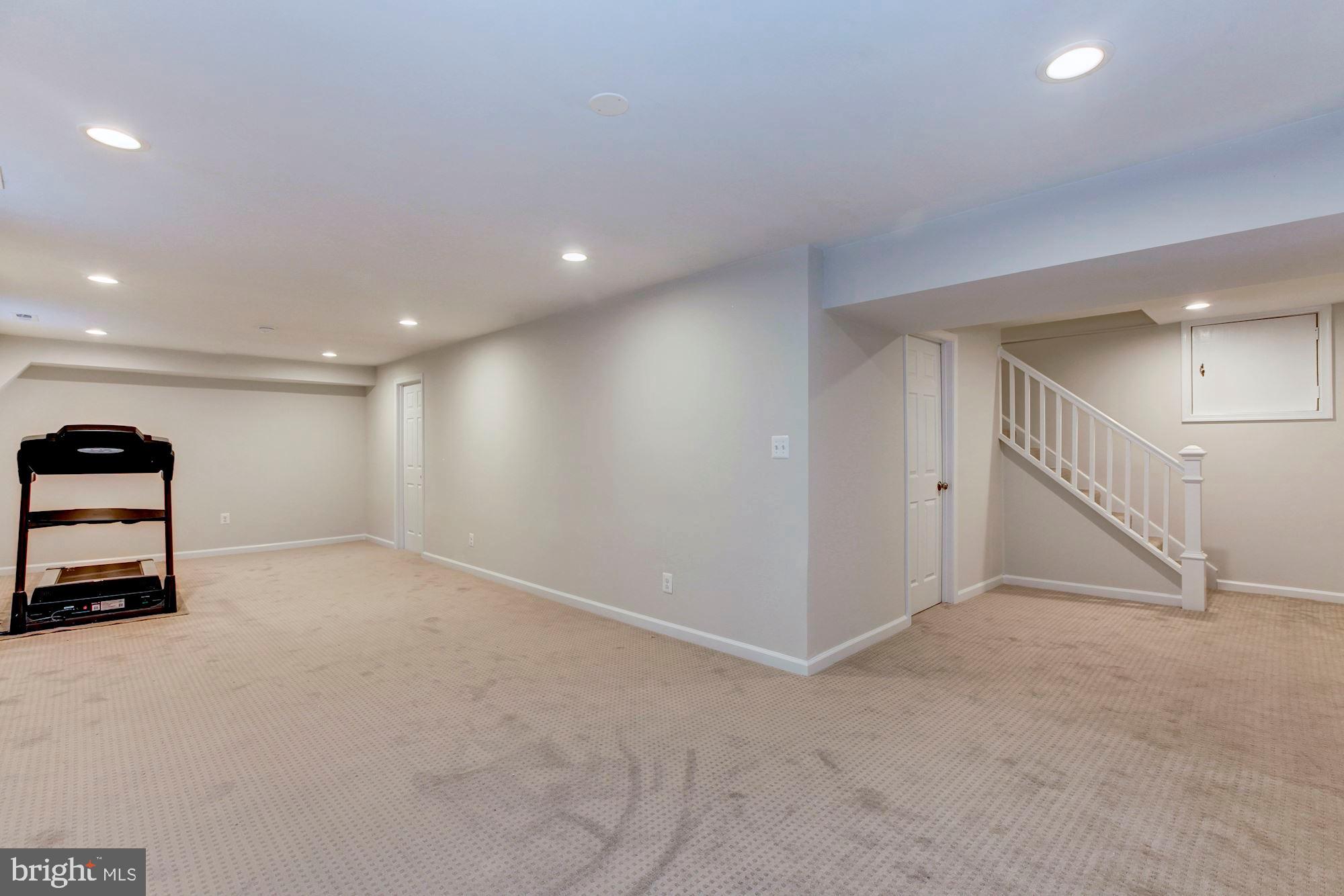 11817 Hunting Ridge Court Potomac, MD 20854 - Photo 27 of 31 Lower Level - Recreation Room