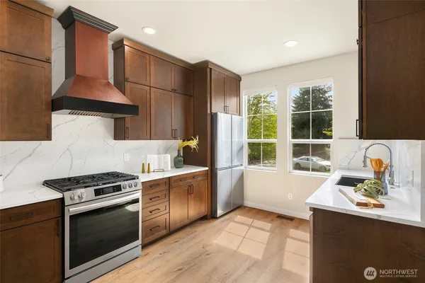 $725,000 | 5390 237th Terrace Southeast, Unit 302, Issaquah, WA 98029
