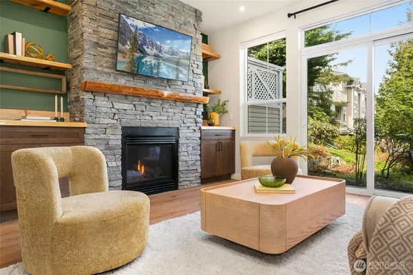 $725,000 | 5390 237th Terrace Southeast, Unit 302, Issaquah, WA 98029