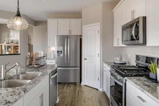 $575,000 | 6103 Goodwin Avenue South, Cottage Grove, MN 55016