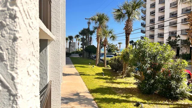 $107,500 | 7200 North Ocean Boulevard, Unit 138, Myrtle Beach, SC 29572
