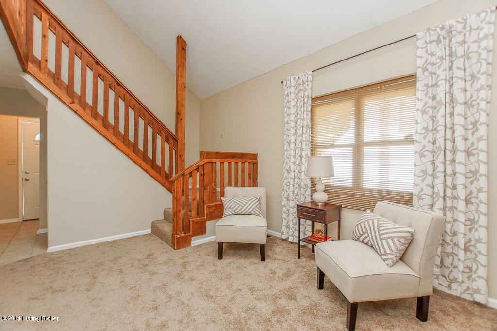8909 Gutenberg Road Louisville, KY 40299 - Photo 10 of 53 LivingRm 6