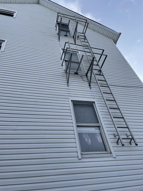 225 Washington Street Fall River, MA 02721 - Photo 18 of 18