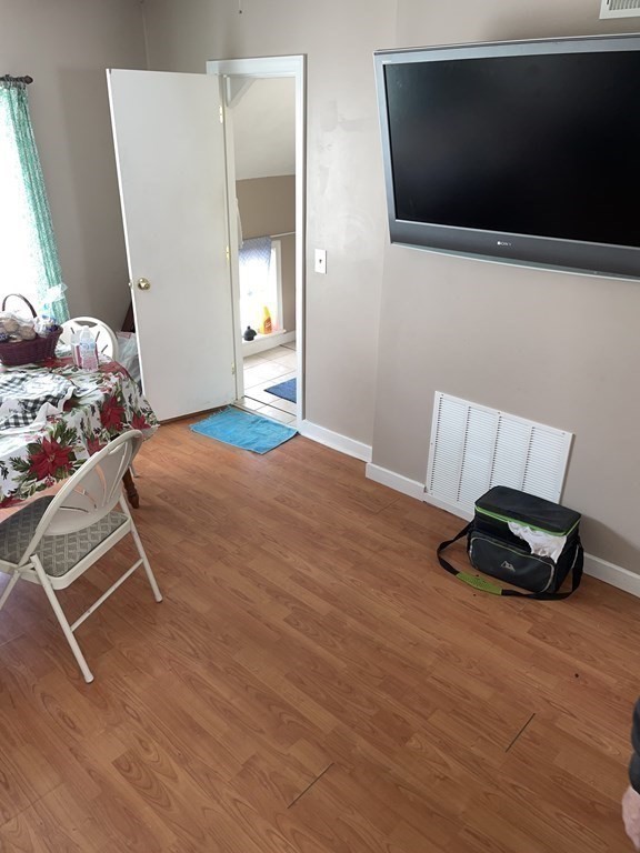 225 Washington Street Fall River, MA 02721 - Photo 3 of 18